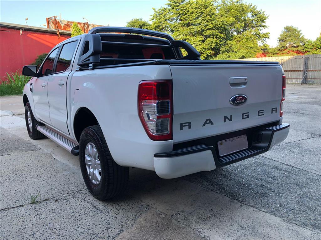 Ford Ranger - 2.5 XLS 4X2 CD 16V FLEX 4P MANUAL