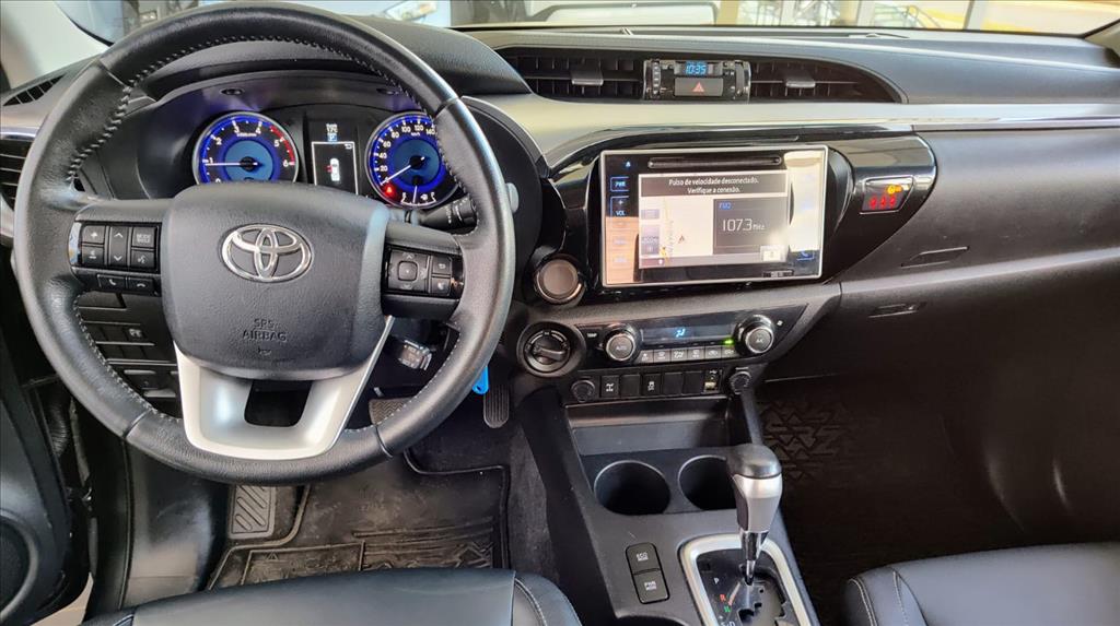 Toyota Hilux - 2.8 SRV 4X4 CD 16V DIESEL 4P AUTOMÁTICO