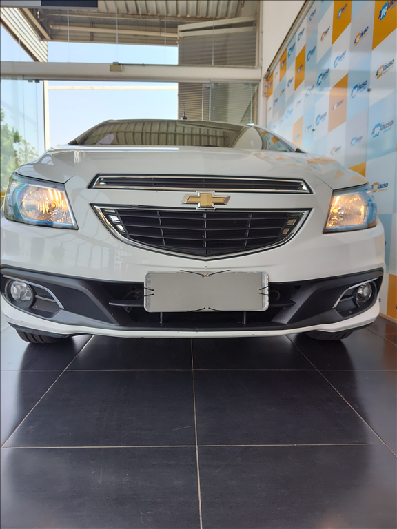 Chevrolet Onix - 1.4 MPFI LTZ 8V FLEX 4P AUTOMÁTICO