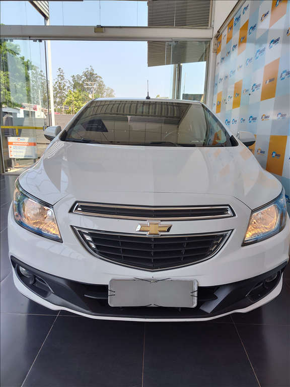 Chevrolet Onix - 1.4 MPFI LTZ 8V FLEX 4P AUTOMÁTICO