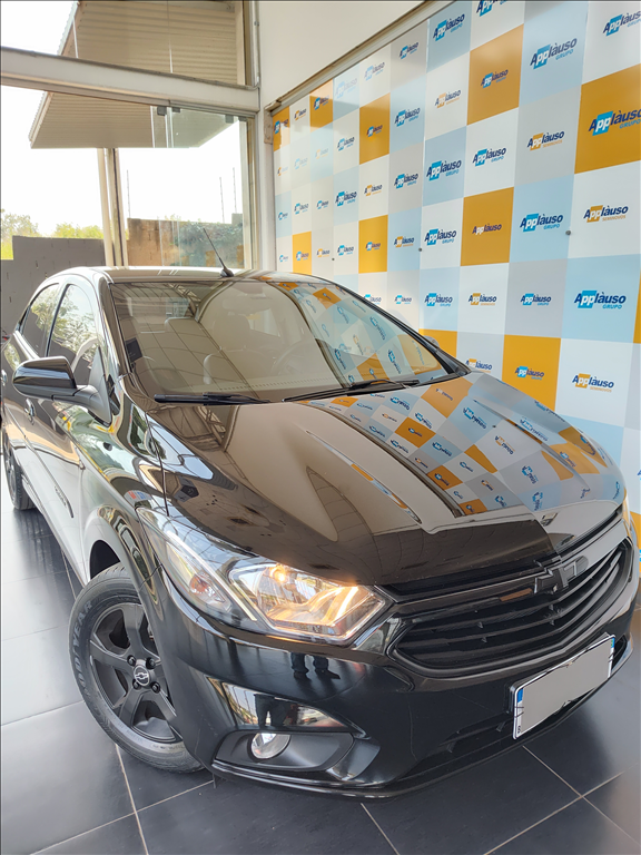 Chevrolet Onix - 1.4 MPFI LTZ 8V FLEX 4P AUTOMÁTICO