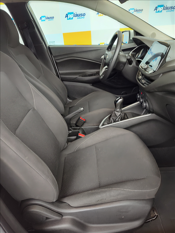 Chevrolet Onix - 1.0 FLEX LT MANUAL