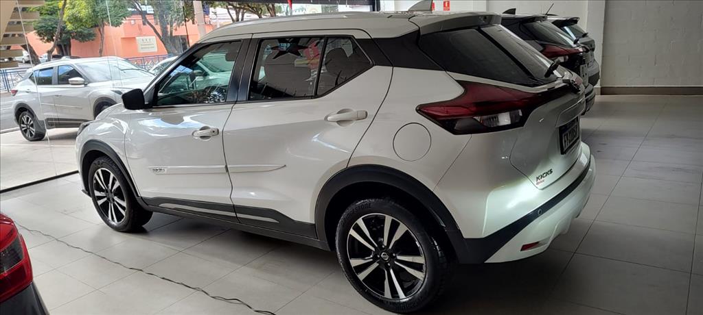 Nissan Kicks - 1.6 16V FLEXSTART ADVANCE XTRONIC