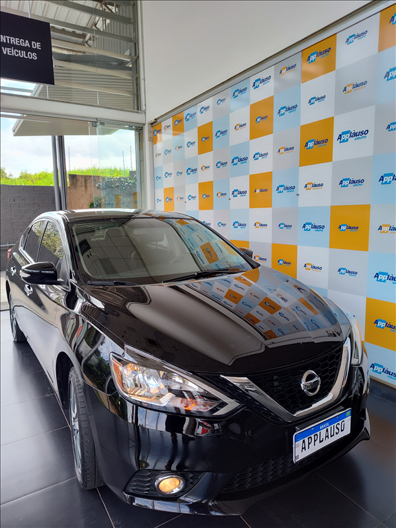 Nissan Sentra - 2.0 SV 16V FLEXSTART 4P AUTOMÁTICO