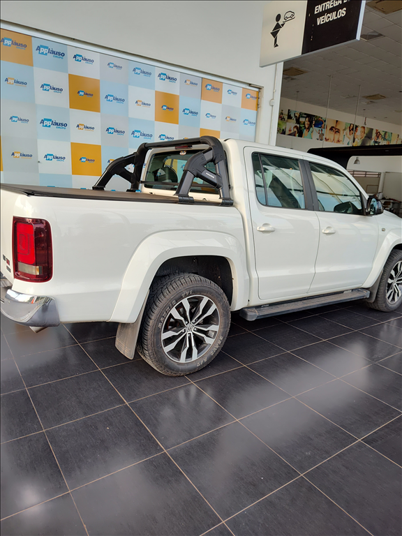 Volkswagen Amarok - 3.0 V6 TDI DIESEL HIGHLINE CD 4MOTION AUTOMÁTICO