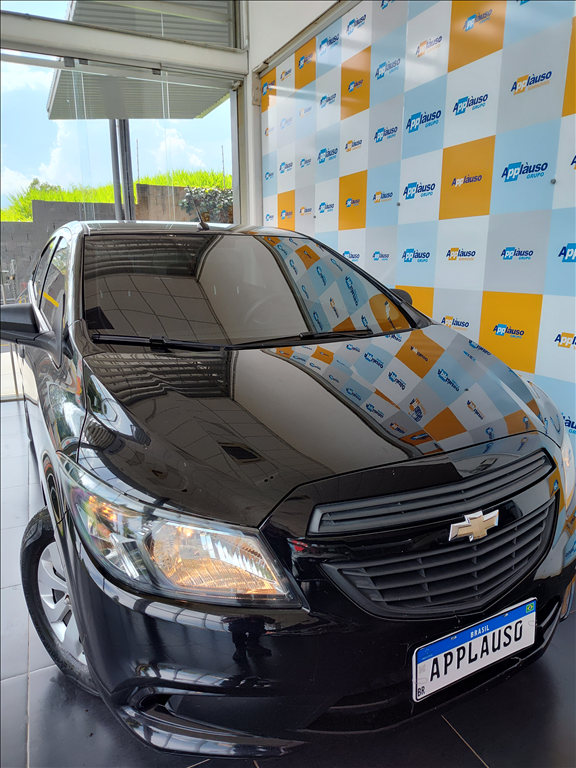 Chevrolet Onix - 1.0 MPFI JOY 8V FLEX 4P MANUAL