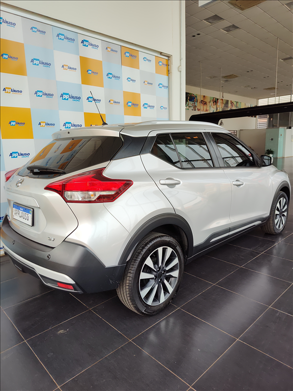 Nissan Kicks - 1.6 16V FLEXSTART SV 4P XTRONIC