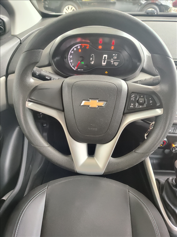 Chevrolet Onix - 1.4 MPFI LT 8V FLEX 4P MANUAL