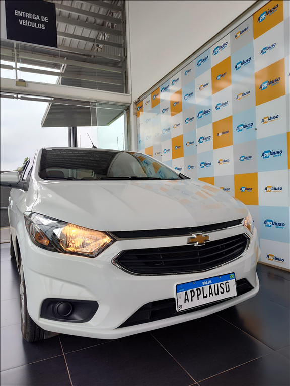 Chevrolet Onix - 1.4 MPFI LT 8V FLEX 4P MANUAL