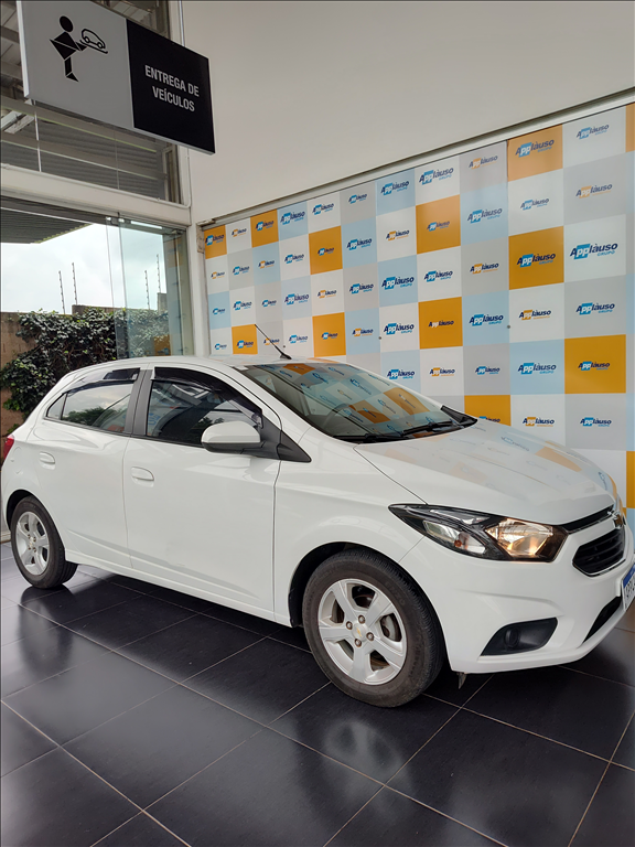 Chevrolet Onix - 1.4 MPFI LT 8V FLEX 4P MANUAL