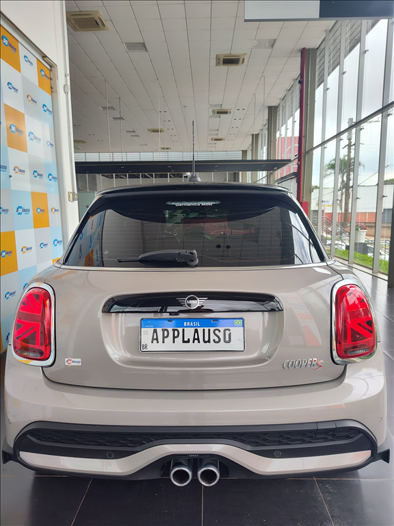 Mini Cooper - 2.0 16V TWINPOWER GASOLINA S 4P STEPTRONIC