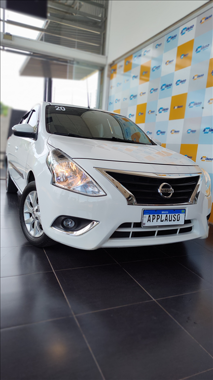 Nissan Versa - 1.6 16V FLEXSTART SV 4P XTRONIC