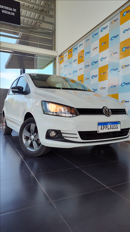 Volkswagen Fox - 1.6 MSI TOTAL FLEX CONNECT 4P MANUAL